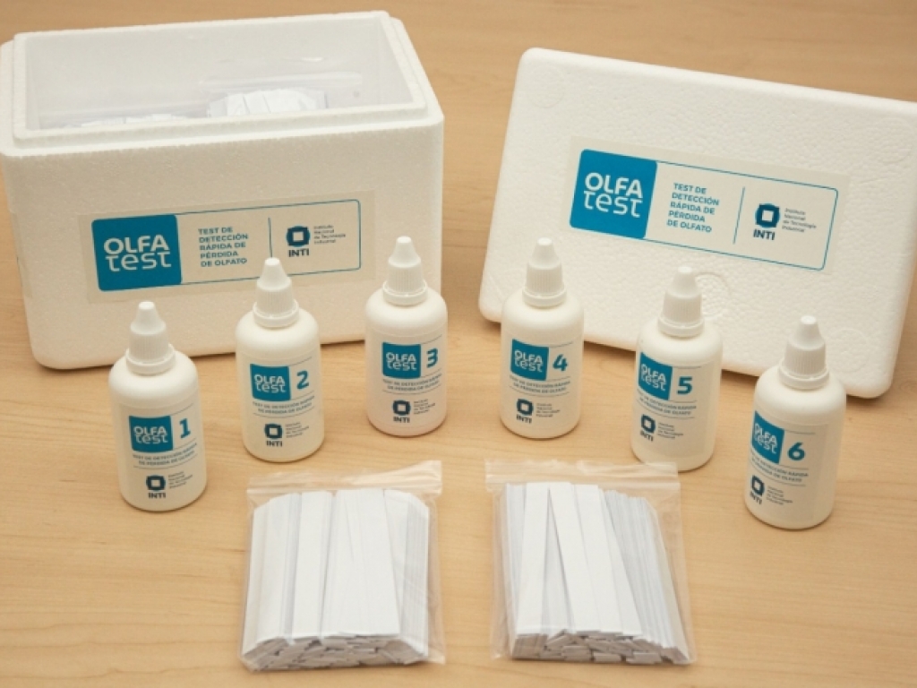 El test consta de seis esencias para detección de olfato.