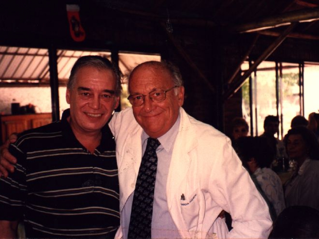 El Dr. Luis García Azarin junto al Dr. Osvaldo Pagella.
